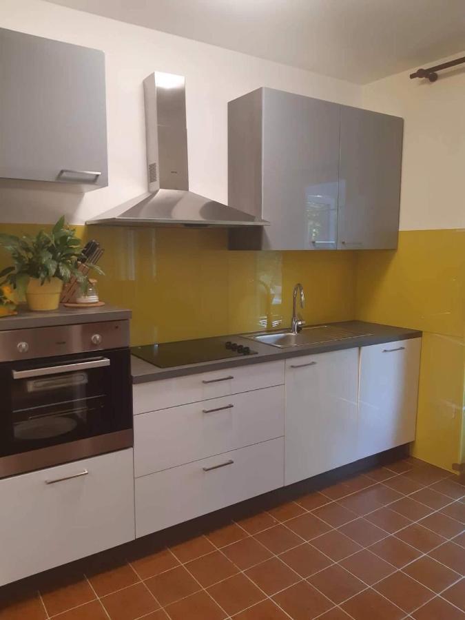 Near Centar For 2+1 At Pula, With Garden And Free Parking